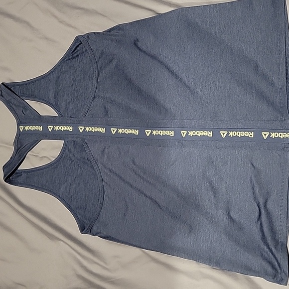 Reebok Racerback - Picture 2 of 2